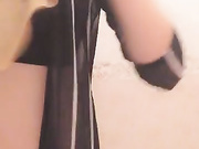 微拍福利国民女神展示性感豹纹内裤闪现大奶子