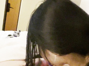 瞒着男友有偿约炮 可爱清纯的外表下吃肉棒如此娴熟陶醉很反差