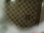 偷拍长春远东大骚逼宾馆下班洗澡