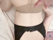 已婚初中老师晚饭后被组长约出来带回家里撕开咖啡色丝袜就开始狂操