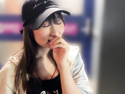 [YARIA-047] ヤリマン尻いただきます！ じゅんチャン（25） - 1of5