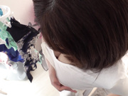 [LULU-315] 欲求不满大屁股姑姑的不自觉挑衅无法忍耐并多次中出。新村あかり【破解】 - 1of5