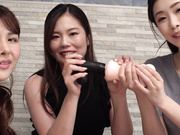 [DMOW-219] 密閉チ●ポ・ハーレム射精管理～息吹きかけただけでイっちゃいそうな早漏ペ●スを枯れ果てるまで集団無限責め～ - 3of5