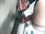 某縣城開放式公共旱廁拍攝到的各式美女少婦如廁 雪白大屁股看得讓人欲火焚身 1080P原版高清