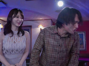 [JUR-319] リゾートプールNTR 専属イイ女×大人のビキニ…背徳感と開放感が交錯するNTRドラマ―。 新妻ゆうか 【破解】 - 3of5