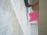 最新流出大神闖入某商場偷拍幾個老鳳祥年輕性感旗袍美女銷售如廁噓噓 肉絲高跟看得讓人欲火焚身 1080P高清原版