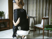 老公下班回家迫不及待和媳妇在客厅干炮❤️来个倒挂金钟