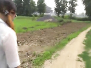 國産劇情大片-街頭搭讪愛錢美女 邀請她露出做愛-後入爆草篇