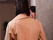 [HNTRZ-020] 【60分2980円健全マッサージ店】 疲れが取れず出張整体も依頼すると、まさかまさかの痴女Jcupセラピストに様変わり 【破解】 - 1of5