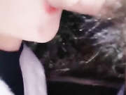 小美女戶外直播勾引男人操逼，小哥哥你摸摸我的奶子軟嘛，用力操我，哥哥的雞吧真熱真大，好喜歡被哥哥的大雞巴插