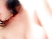 大奶骚人妻露脸跟大哥激情啪啪，口交乳交表情好骚，让大哥无套爆草蹂躏，浪叫呻吟不止，激情上位奶子乱飞