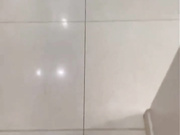 【真实勾搭女邻居-中途老公打电话查岗】一边操一边接电话，巨刺激