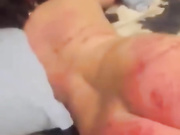 东南亚园区女猪仔悲惨实拍_业绩不达标沦为玩物_挨打挨操被疯狂蹂躏_画面极度炸裂！