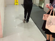 办公楼女厕全景偷拍几位美女职员各种极品肥鲍鱼5