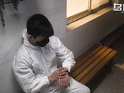独自在家隔离的寂寞人妻