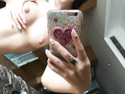 一位大美女自拍