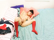 水滴摄像头监控美骚妇在家自慰口水当润滑剂0