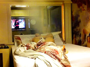 高颜值清纯派气质三线女星高级酒店援交富二代公子哥床头操到床尾体位玩遍了叫的这个骚气