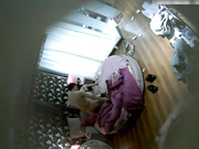 高颜值性感靓妹上班时间偷跑出来和情人酒店私会,进屋就按耐不住女上位干,连续被内射了2次才老实.皮肤真白!