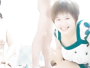 三母女搞70多岁大屌的秃顶老爷爷干到喷水肏完女儿肏妈妈场面堪比A片爷爷估计吃Y了很能干对白刺激淫荡