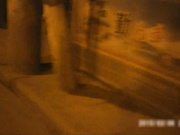 美容店外面看上个漂亮大胸美女进去后已经上钟了,等了一会才轮到,果然好货色胸大咪咪头小,逼逼丰满毛又少,国语!