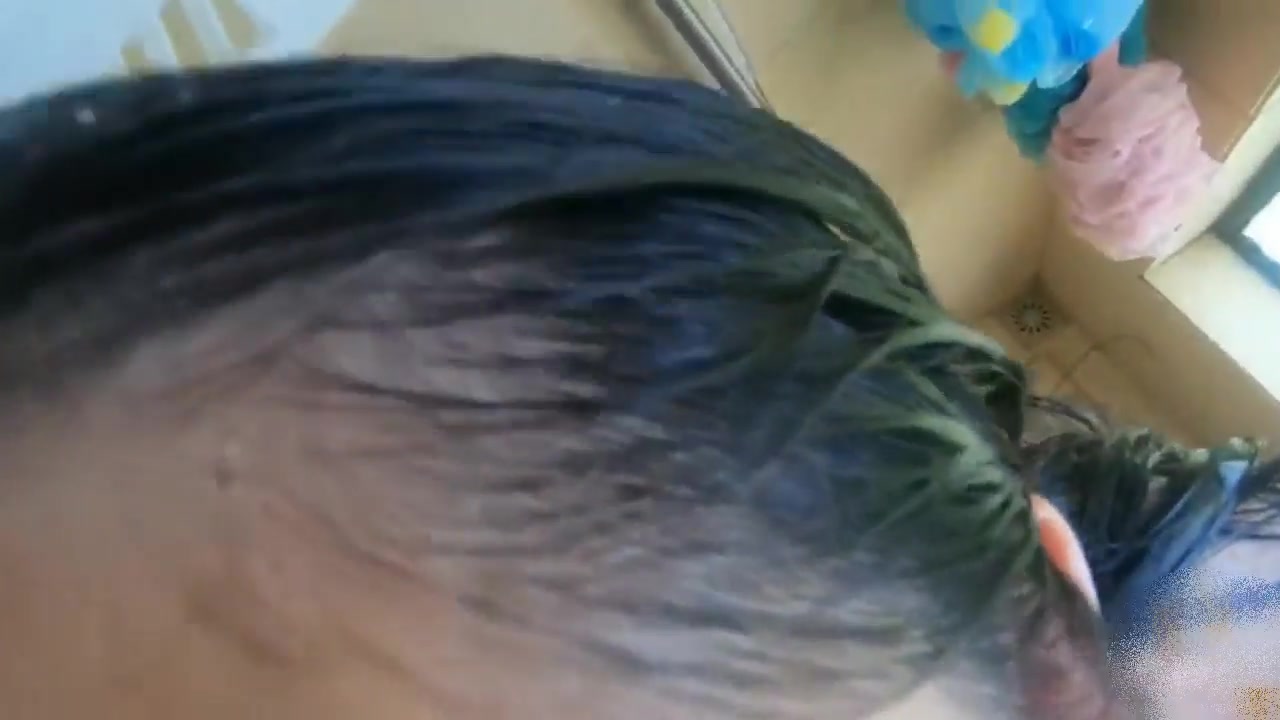 云盘泄密-广东某大学水嫩漂亮的气质美女周末和外语系老师公寓偷情啪啪自拍流出 ,干的真猛,美女逼逼怕是要肿了!