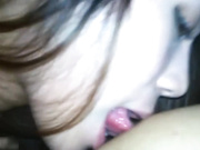 粉嫩咪咪的小女友大姨妈还没走口嘴并用尽心为男票解决生理需求