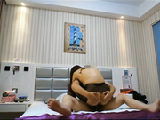 微信约炮高中大奶萌妹，黑丝露脸情趣边做边脱，多姿势性爱浪荡呻吟淫荡对白