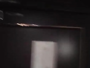 偷拍洗浴SPA制服少妇按摩敲背老哥要求特殊服务，口交直接开操搞得少妇呻吟娇喘连连