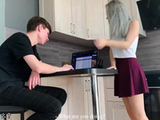 【無碼中文字幕】Eva Elfie 在不解風情的男朋友面前勾引他的兄弟插入自己