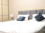 男爵全国探花约了个极品性感包臀裙妹子啪啪，舌吻翘屁股调情穿上黑丝骑乘猛操_ev