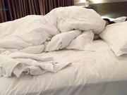 刚大学毕业的校花级美女约男友最后操一次分手逼,美女主动拍摄过程留作纪念,男友操了她3次才满足她!