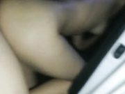 午夜户外3P轮操白虎高三萝莉妹纸人小逼紧还挺抗操架在后备箱上轮着干