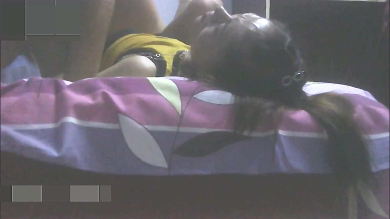 86年猥瑣帥氣小夥路邊店約了個82年說話溫柔氣質小姐姐全套服務 騎乘後入幹得直叫求饒 對白有趣～720P高清