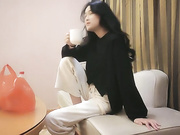 寻花气质甜美外围小少妇镜头前深喉扛腿后入