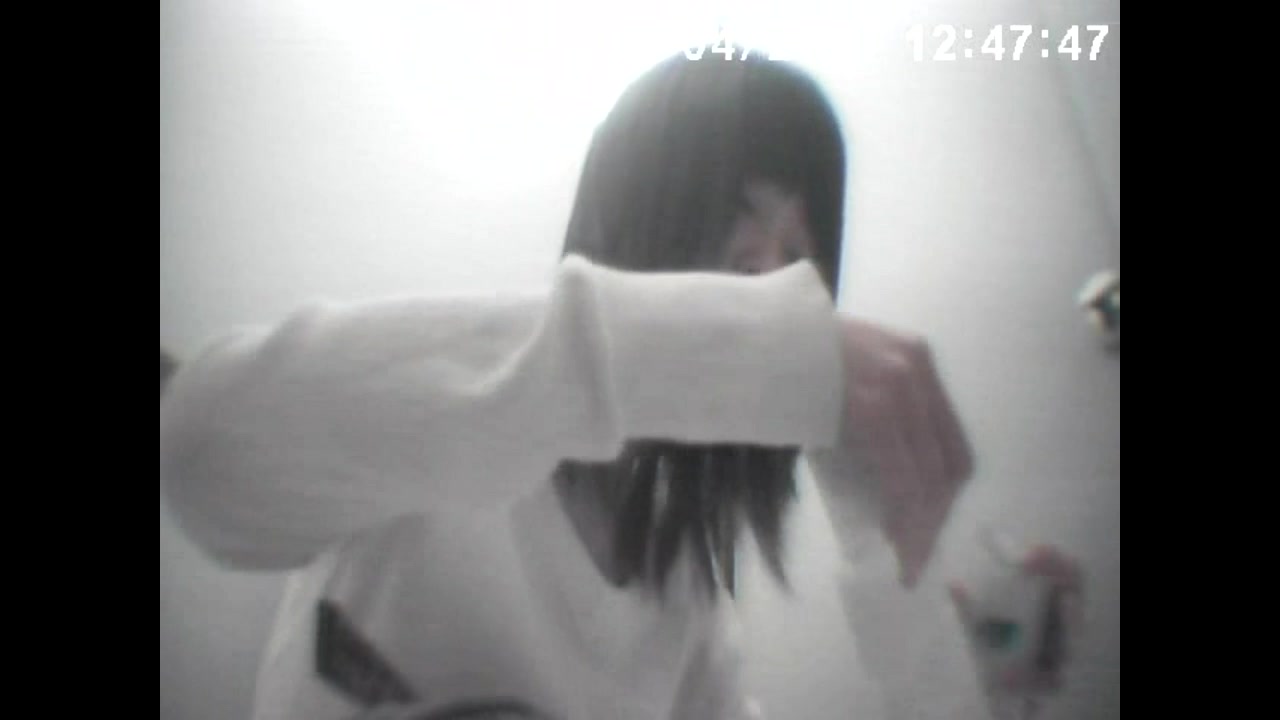 超男双镜头182青春靓丽的学妹,擦B时特写,看到B心啦