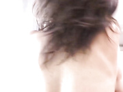 ABELLA DANGER的肛门被破坏了，她喷得到处都是