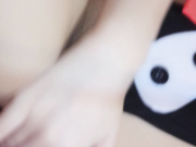 少女提臀展示小粉穴菊花流水似箭